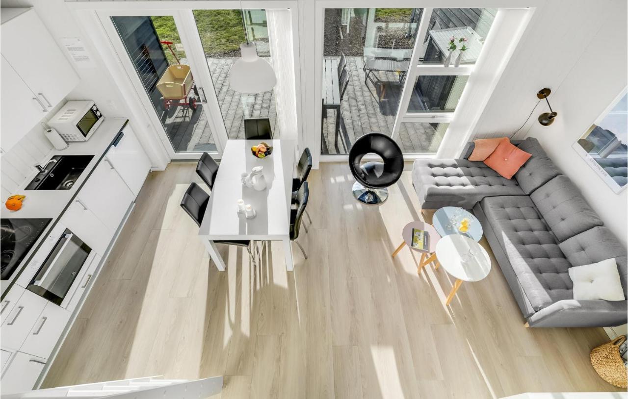 Awesome Home In Ringkobing With Kitchen Sondervig Exterior photo